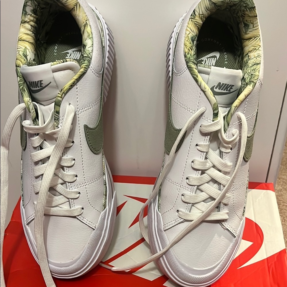 Nike White and Green High-Top Sneakers